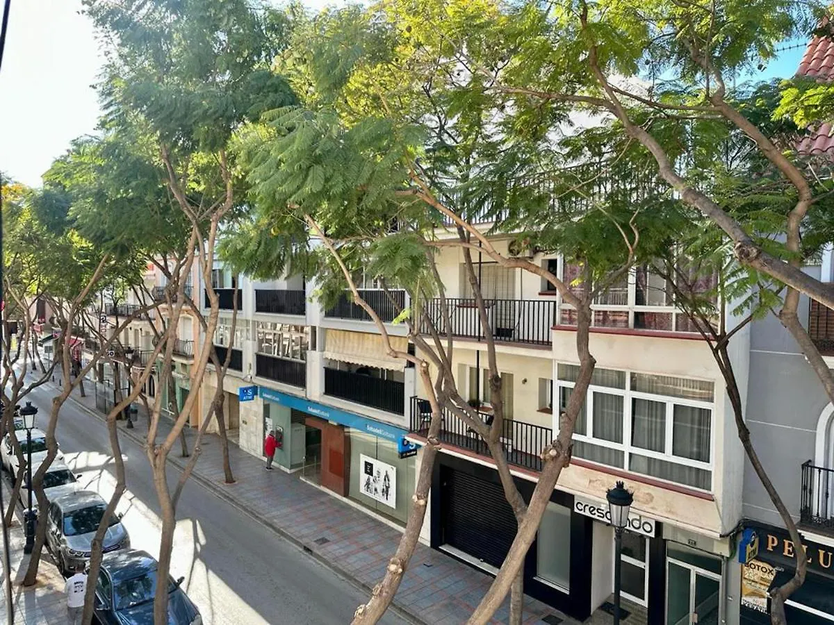 Charming 3-Bed Apartment In Fuengirola