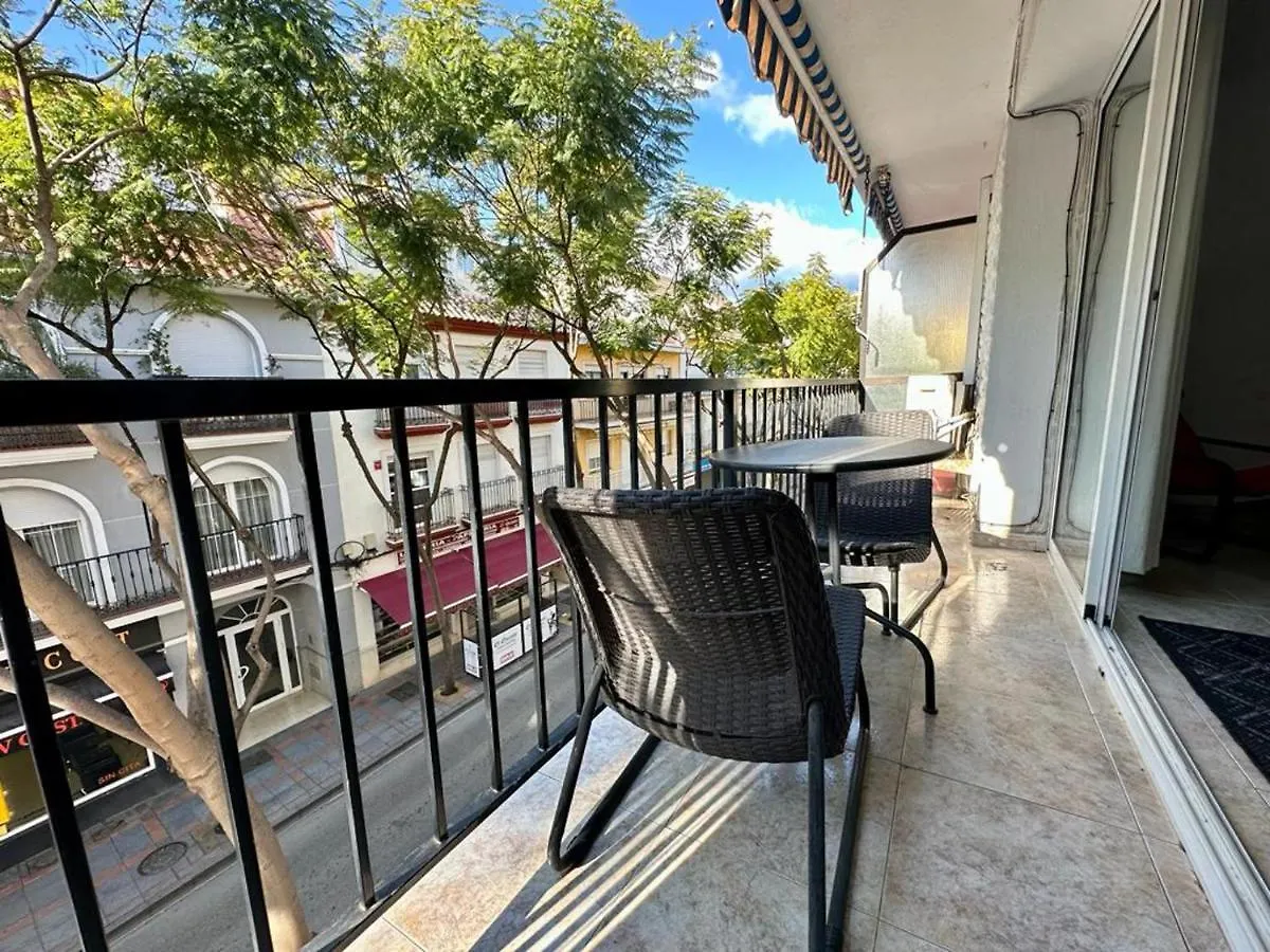 Charming 3-Bed Apartment In Fuengirola