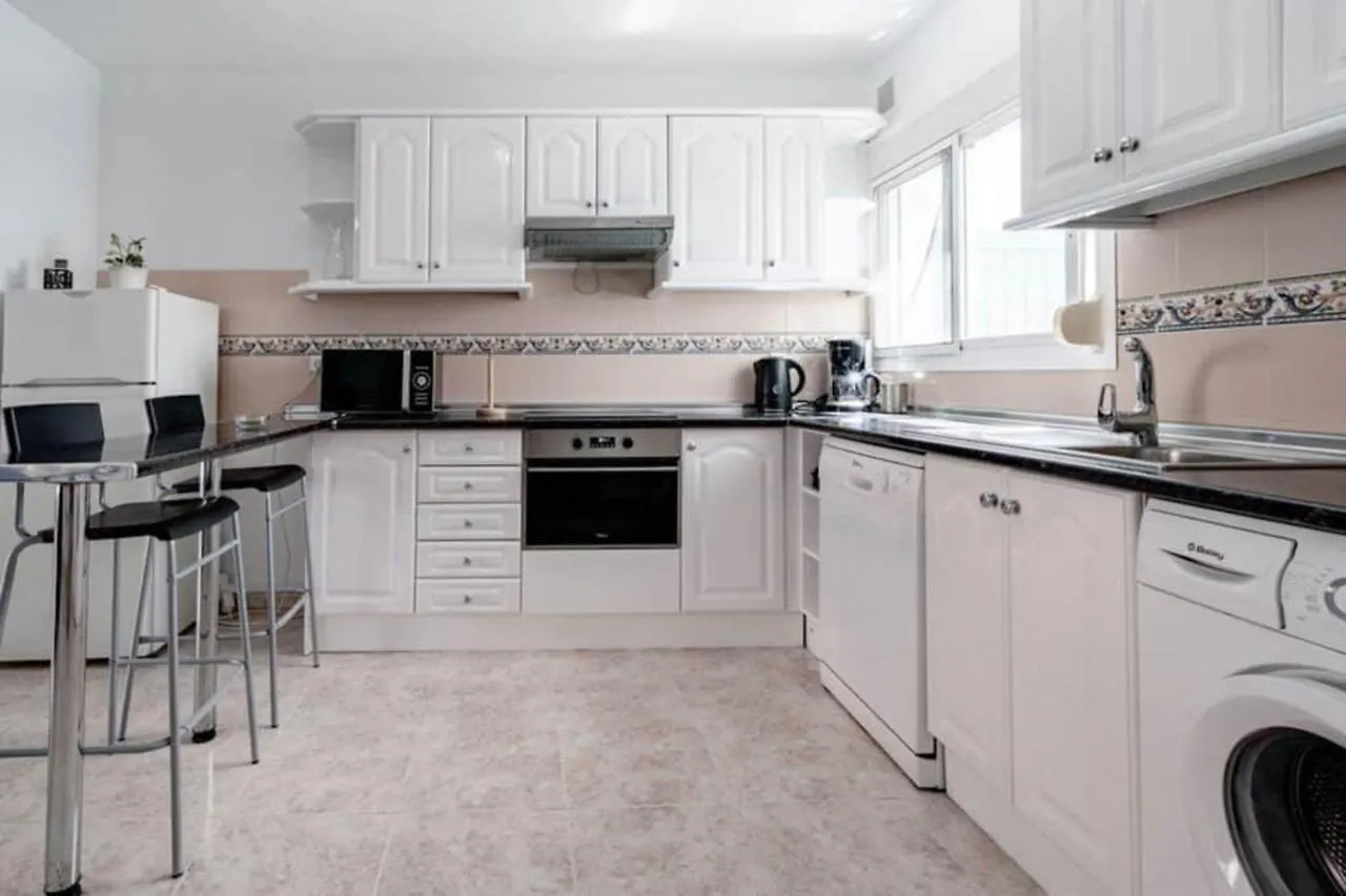 Charming 3-Bed Apartment In Fuengirola Spain