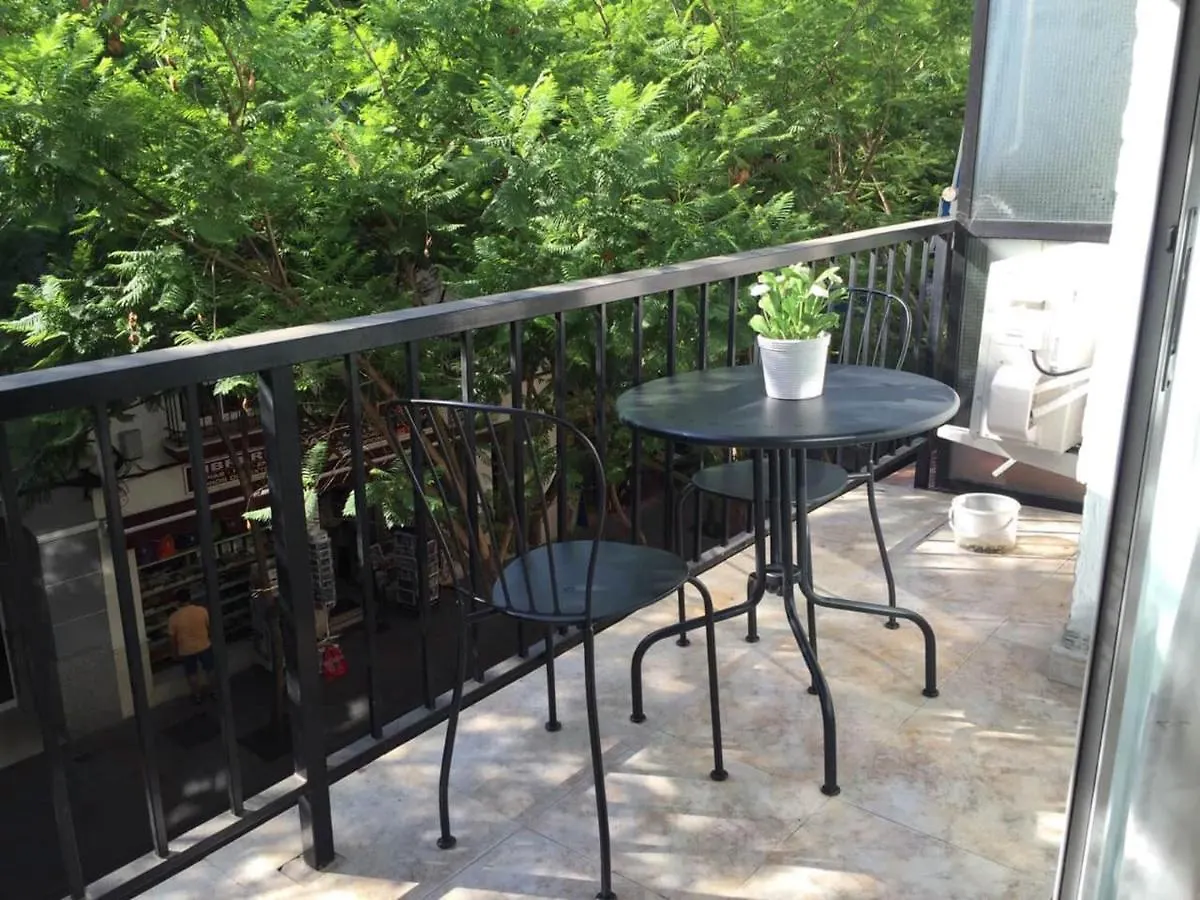 Charming 3-Bed Apartment In Fuengirola 0*,