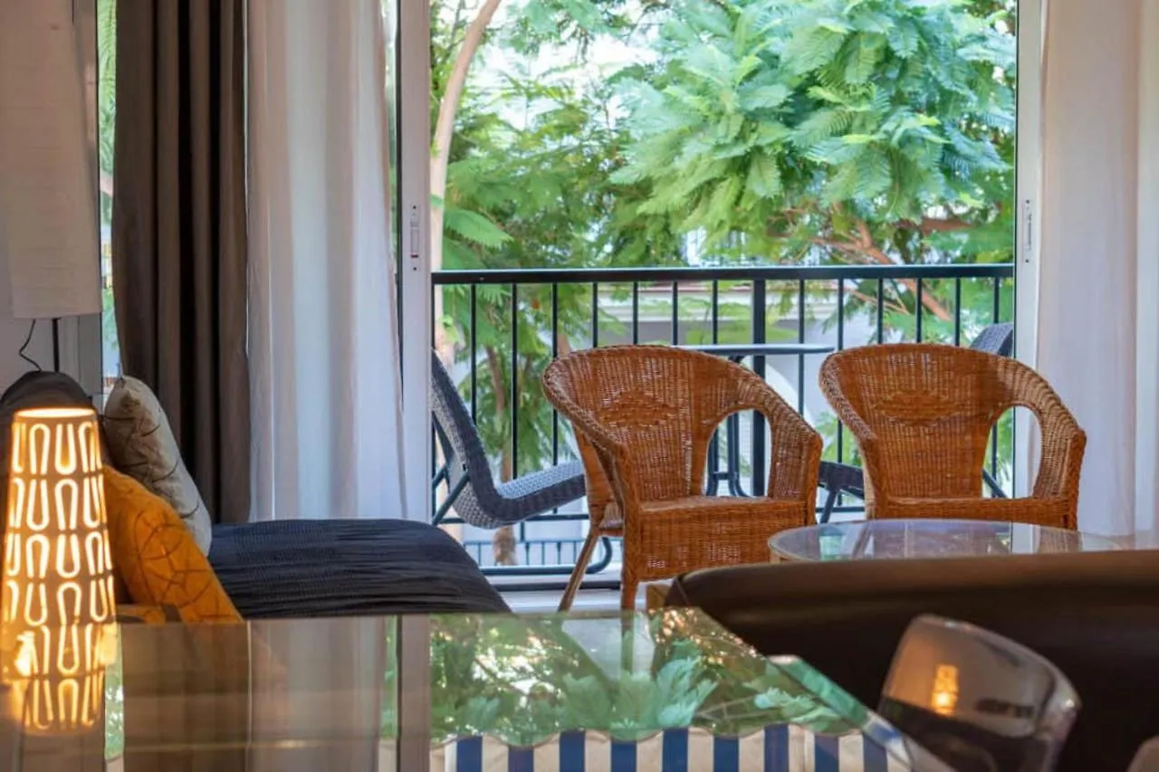 Charming 3-Bed Apartment In Fuengirola 0*,